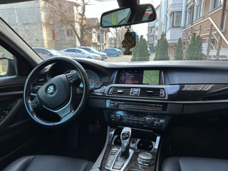 BMW 5 Series foto 6