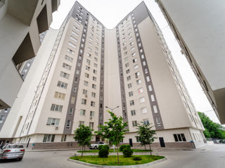 Apartament cu 2 camere, 78 m², Botanica, Chișinău foto 6