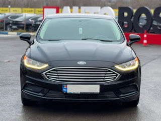 Ford Fusion foto 3