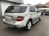 Mercedes ML Class foto 8