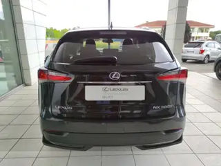 Lexus NX Series foto 9