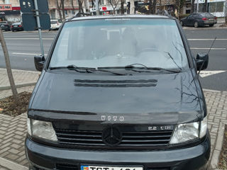 Mercedes Vito foto 2