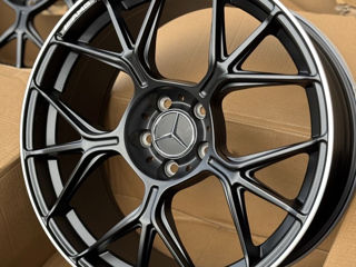 R19 Mercedes AMG style foto 3