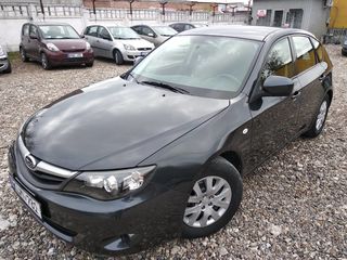 Subaru Impreza foto 4