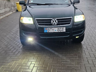 Volkswagen Touareg foto 3