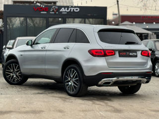 Mercedes GLC foto 5