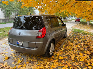 Renault Scenic foto 3