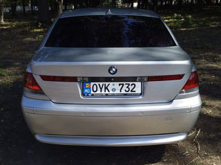 BMW 7 Series foto 4