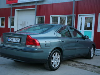 Volvo S60 foto 6