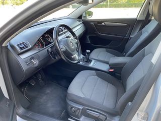 Volkswagen Passat foto 9