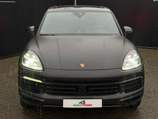 Porsche Cayenne foto 2