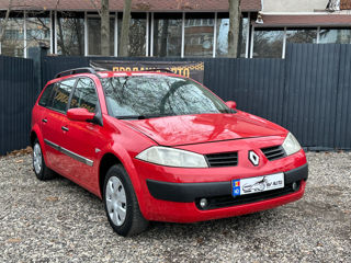 Renault Megane foto 2