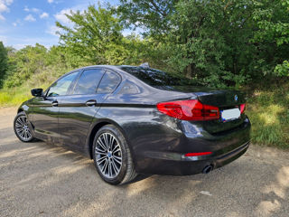 BMW 5 Series foto 4