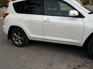 Toyota Rav 4 foto 5