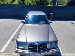 Mercedes Series (W124)