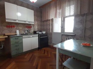 Apartament cu 3 camere, 75 m², Ciocana, Chișinău foto 2