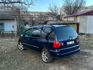 Volkswagen Sharan фото 2