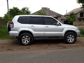 Toyota Land Cruiser Prado foto 7