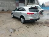 KIA Sorento foto 4