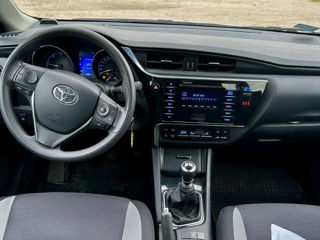 Toyota Auris foto 5