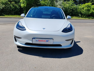 Tesla Model 3 foto 17