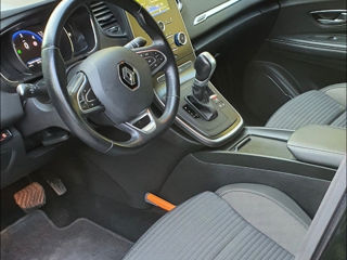 Renault Grand Scenic foto 2