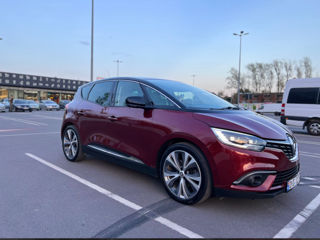 Renault Grand Scenic foto 2