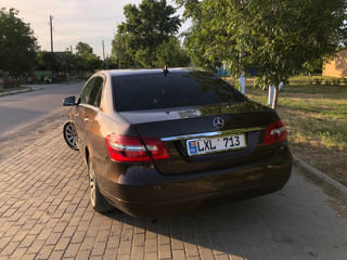 Mercedes E-Class foto 2