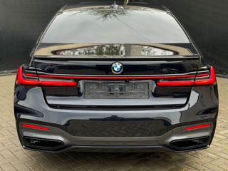 BMW 7 Series foto 4