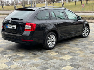 Skoda Octavia foto 8