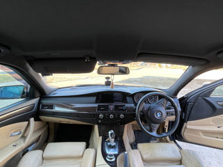 BMW 5 Series foto 10