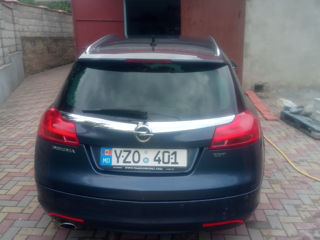 Opel Insignia foto 4