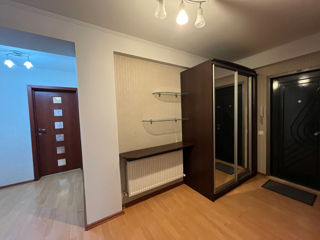 Apartament cu 2 camere, 64 m², Ciocana, Chișinău foto 2