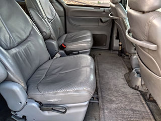 Chrysler Voyager foto 8