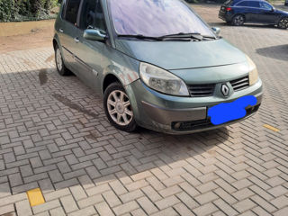 Renault Scenic foto 1