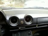 Mercedes Series (W123) foto 3