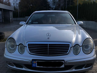 Mercedes E-Class foto 5