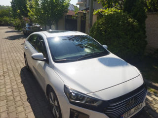 Hyundai IONIQ foto 3