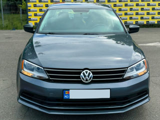 Volkswagen Jetta foto 4