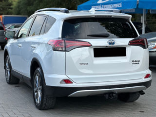 Toyota Rav 4 foto 5