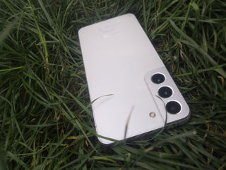 Samsung S22