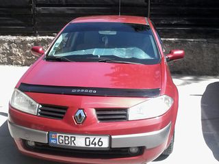 Renault Megane foto 1