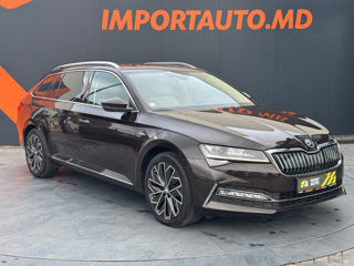 Skoda Superb foto 4