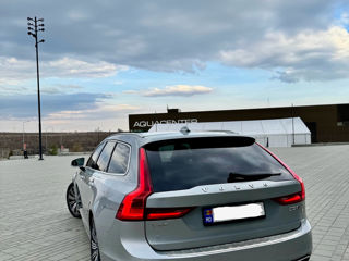 Volvo V90 foto 2