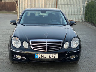 Mercedes E-Class foto 5