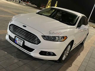 Ford Fusion foto 4