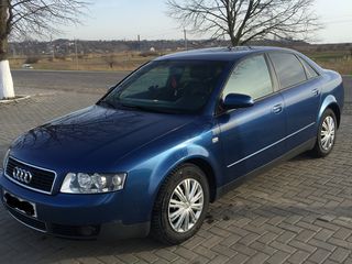 Audi A4 foto 1