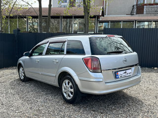 Opel Astra foto 5