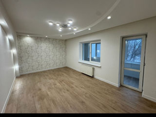 Apartament cu 3 camere, 100 m², Botanica, Chișinău foto 8