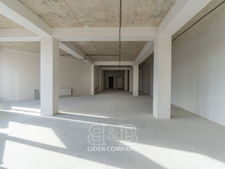 Prima linie Spațiu comercial în sectorul botanica - chirie 145 m2!! str. Decebal! foto 6